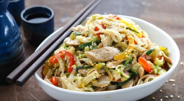 Rice noodles with vegetables – the first dish on the gluten-free diet menu